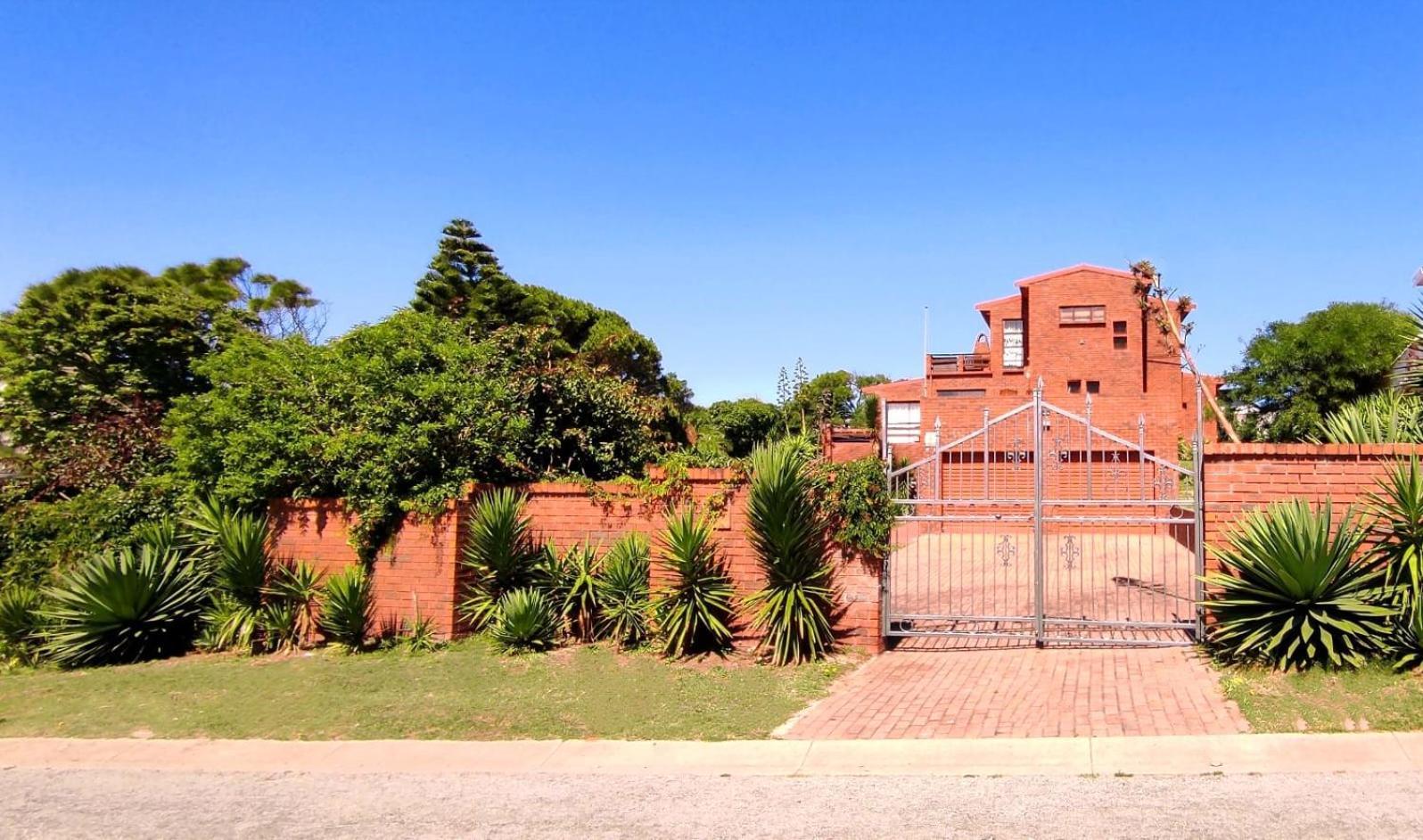 Beachfront Villa African Queen 11Beds Jeffreysbaai Buitenkant foto