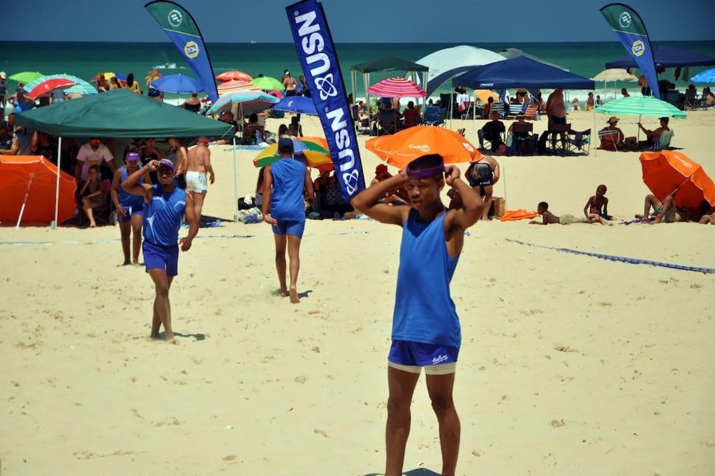 Beachfront Villa African Queen 11Beds Jeffreysbaai Buitenkant foto