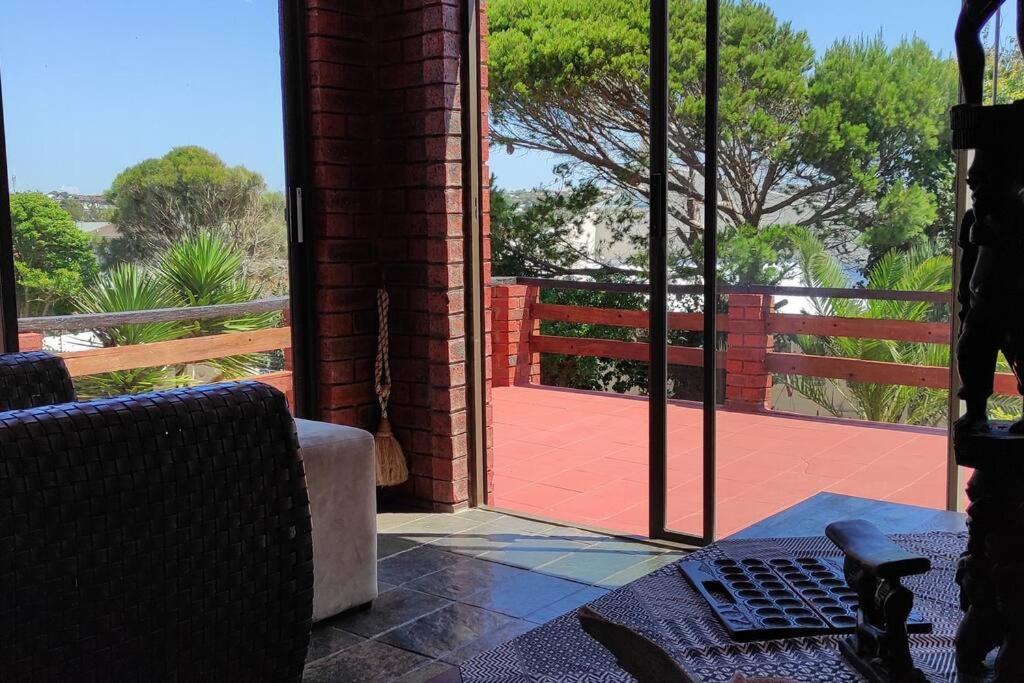 Beachfront Villa African Queen 11Beds Jeffreysbaai Buitenkant foto